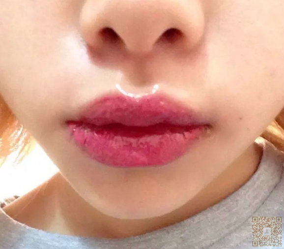做le半永久眉毛以后又来做水晶唇 做le半永久眉毛以后又来做水晶唇