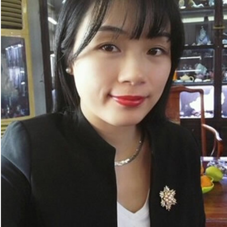 和闺蜜组团做超声波祛眼袋，毕竟女人只有自己最爱自己了045
