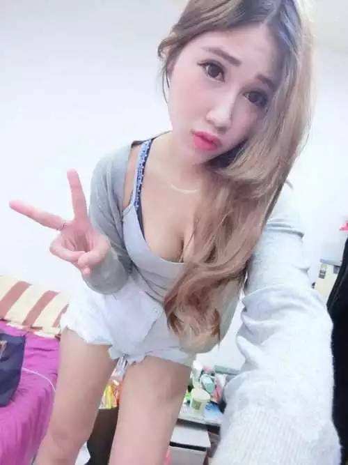 超 声 波自体脂肪丰胸常见问题有哪些呢? 超 声 波自体脂肪丰胸常见问题有哪些呢?