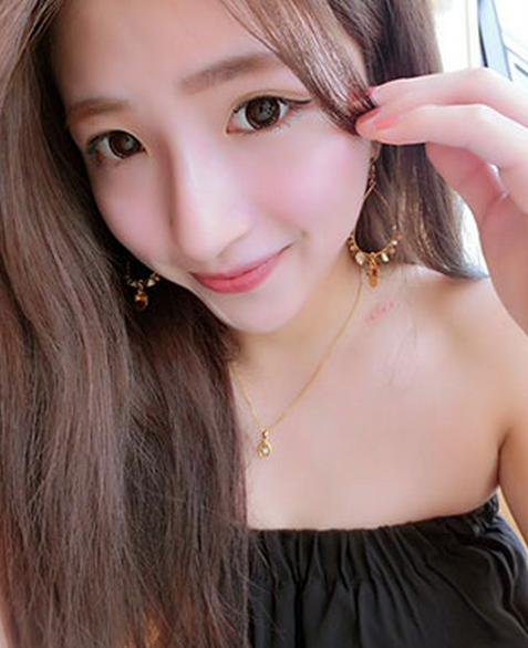 做了自体脂肪丰胸以后胸部大大的美美的554 做了自体脂肪丰胸以后胸部大大的美美的554