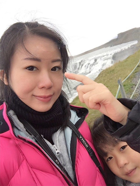 做了一次超声波祛眼袋后看手机再也不长眼袋599 做了一次超声波祛眼袋后看手机再也不长眼袋599