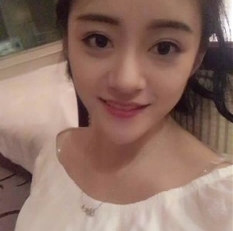 超 声 波双眼 皮让wǒ轻松拥有le自然得双眼 皮