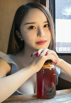 超 声 波自体脂肪丰胸,让wǒ走上le性感之路 超 声 波自体脂肪丰胸,让wǒ走上le性感之路