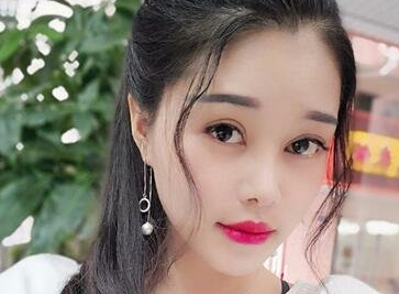 隆鼻手术也可以显脸小哦,不信来重庆超雅试试802 隆鼻手术也可以显脸小哦,不信来重庆超雅试试802