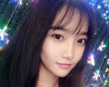 娘胎自带的高鼻梁也是做隆鼻手术，去哪里？重庆超雅！！686