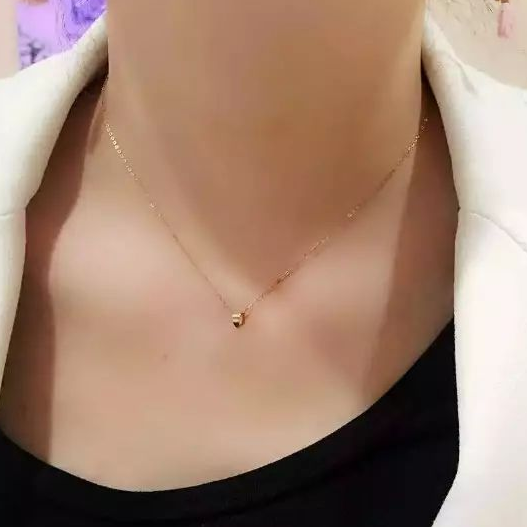 颈纹像年轮？丑哭！抹掉颈纹你需要它——超级微拉美752